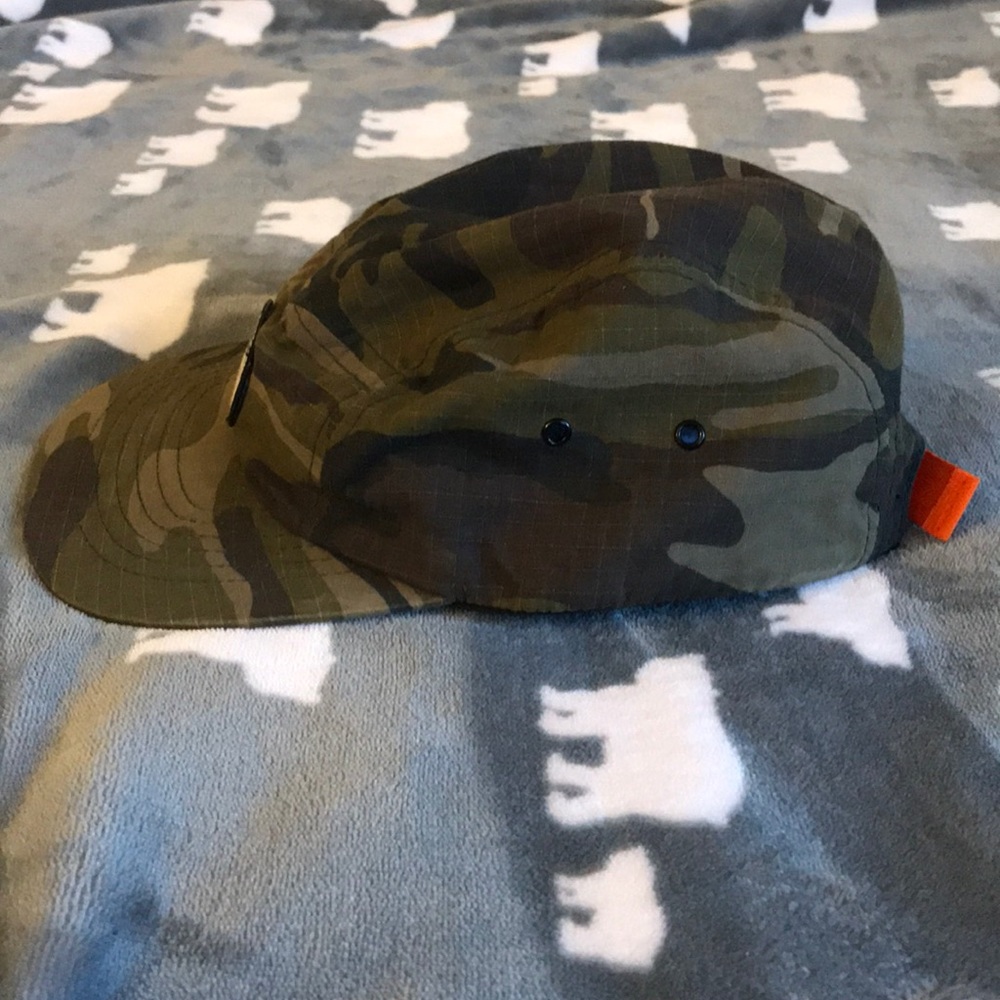Reef 5 panel hat.